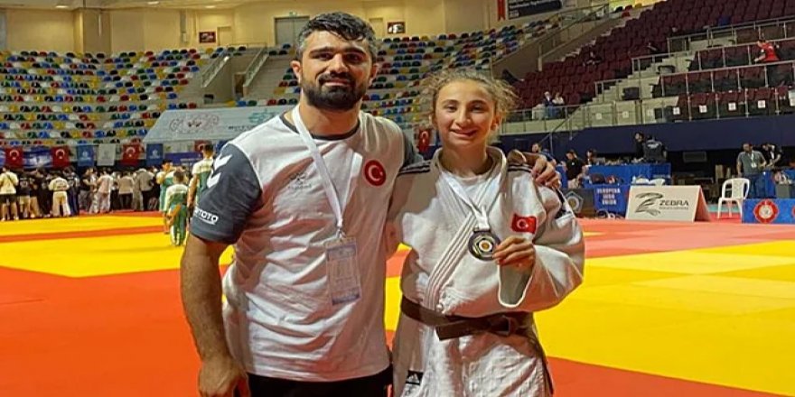 Erzurumlu Elifsu Avrupa Judo şampiyonu