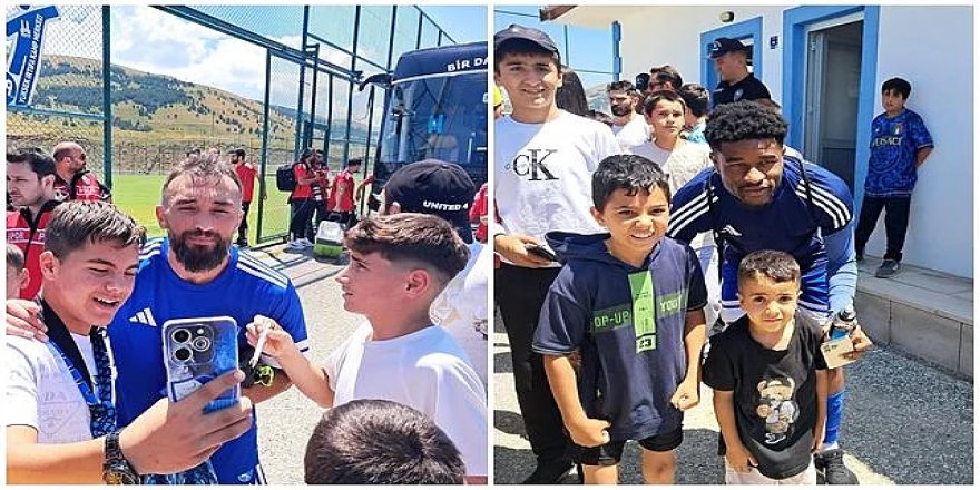 Erzurumsporlu futbolcular Taraftarla kaynaştı
