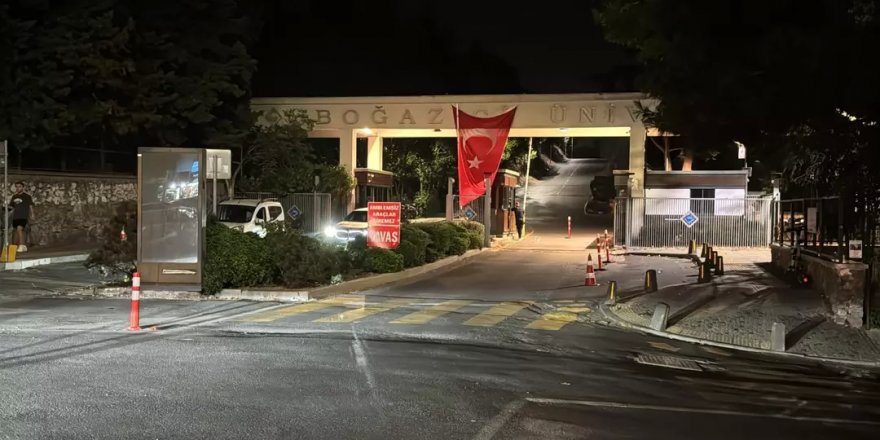 Üniversiteye ruhsatsız silahla kaçak girip 15 yaşındaki çocuğu öldürdü!