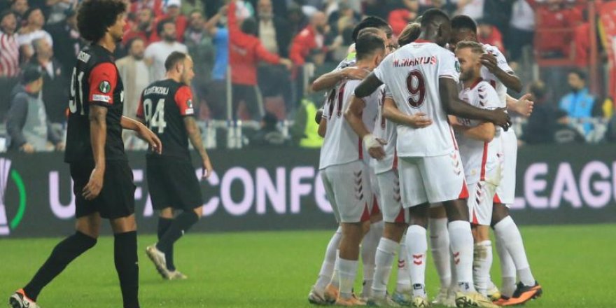 Samsunspor Avrupa'da doludizgin gidiyor