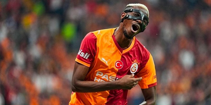 Çakar Osimhen'in sakatlığındaki tehlikeyi açıkladı