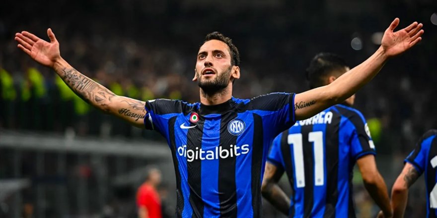 Hakan Çalhanoğlu'ndan Galatasaray sürprizi