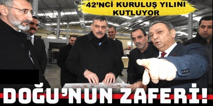 Vali Çiftçi, 42’nci kuruluş yılını kutlayan Zafer Ofset'i ziyaret etti