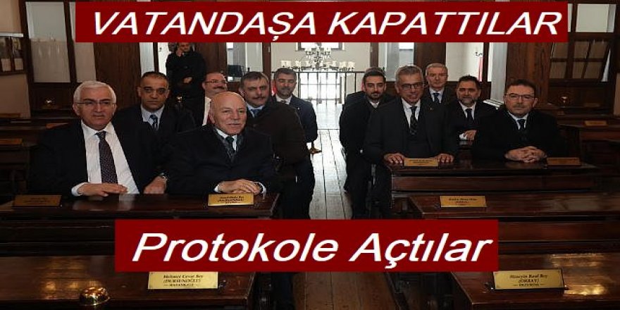 Bakan Memişoğlu Kongre binasında