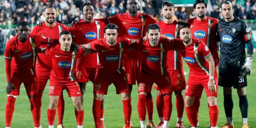 Amedspor'a veda etti