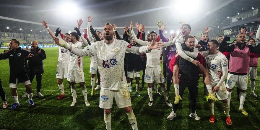 Erzurumspor matematiğe bile gerek bırakmayacak: Direkt Süper Lig'e çıkacak