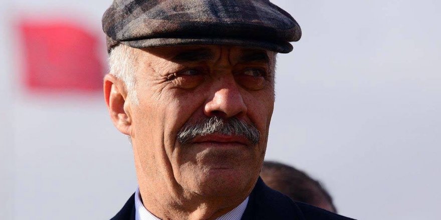 Yücelik aday, Akdemir çekildi!