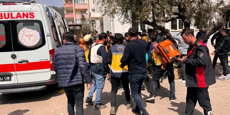 Kahramanmaraş'ta okula silahlı saldırı! 4 ölü 20 yaralı