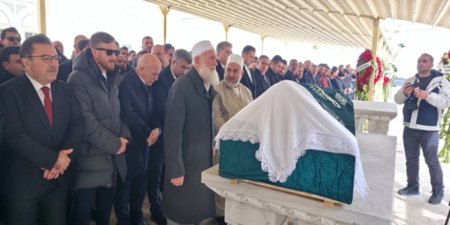 Anne Dal son yolculuğuna uğurlandı