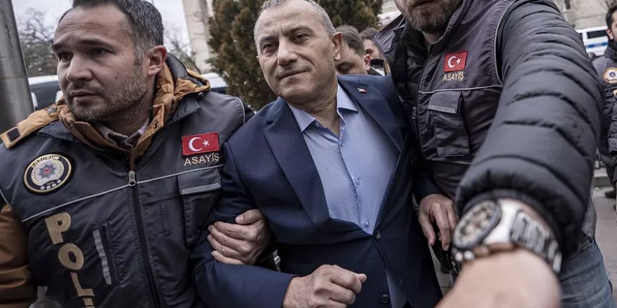 Tuncay Sonel resmen ödül yağmuruna tutulmuş!