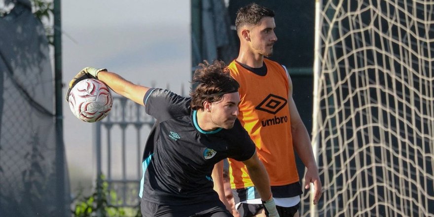 Erzurumspor FK yolu yarıladı!