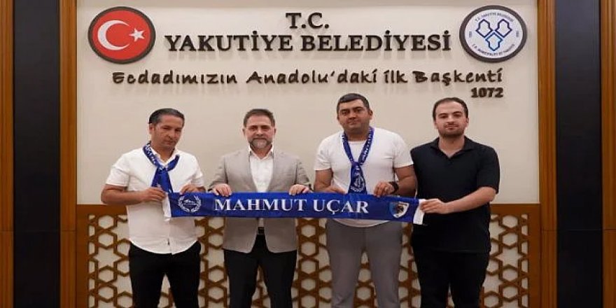 Taraftar gruplarından Uçar'a ziyaret
