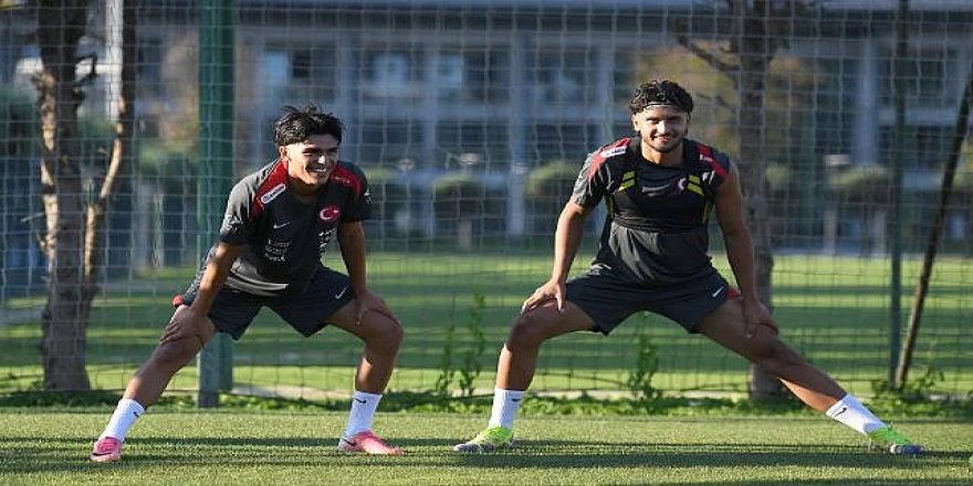 Erzurumspor'un genç yıldızı Millî Takım kampında