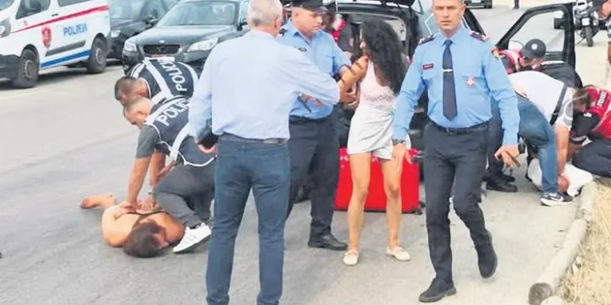Arnavutluk'a giden Türk turistin tatili kabusa döndü! Bagajdan çıktı