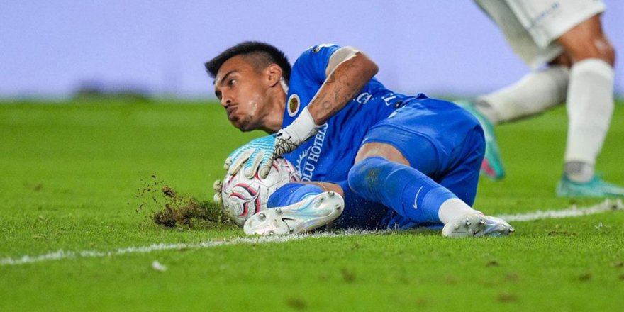 Süper Lig'de 20 yıl sonra bir ilk! İrfan Can Eğribayat tarihe geçti