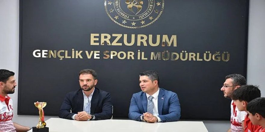Erzurum Hentbol Takımı Türkiye üçüncüsü oldu