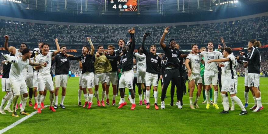 Atılan manşetler olay! Bütün Fransa Beşiktaş'ı konuşuyor