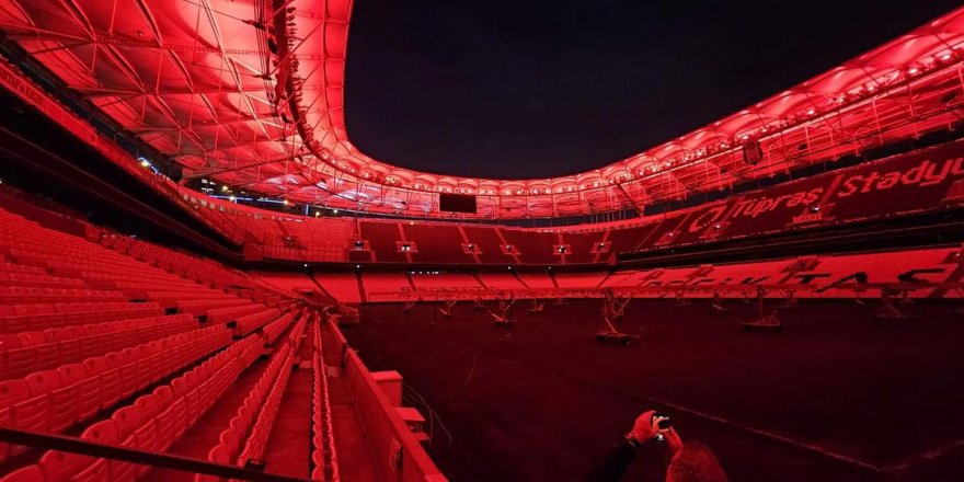 Beşiktaş'ta Trossard şoku! Yıldız futbolcunun topuk kemiğinde travmatik ödem saptandı
