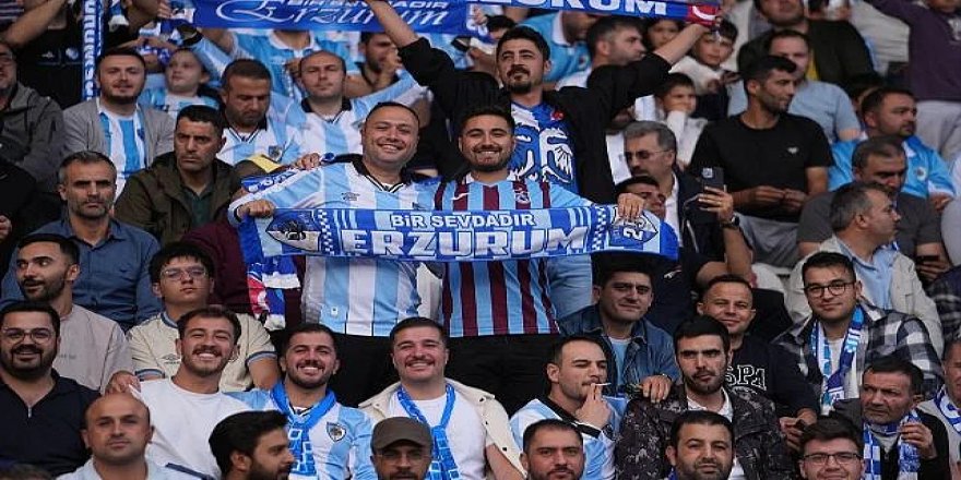 Erzurumspor tribünde zirve yaptı