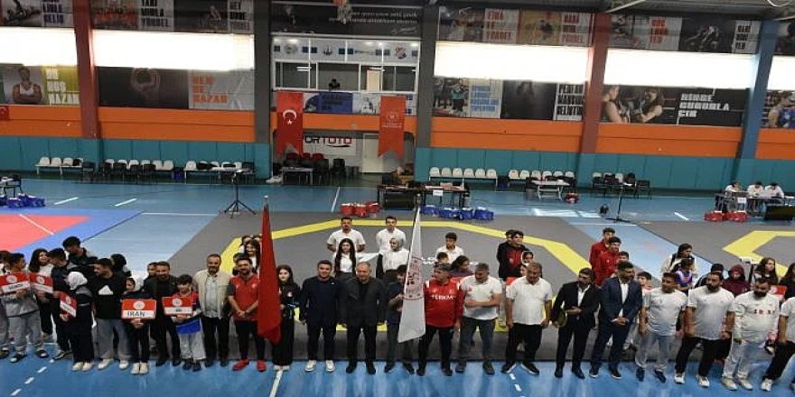 Palandöken Yıldızlar Taekwondo Dostluk Kupası başladı