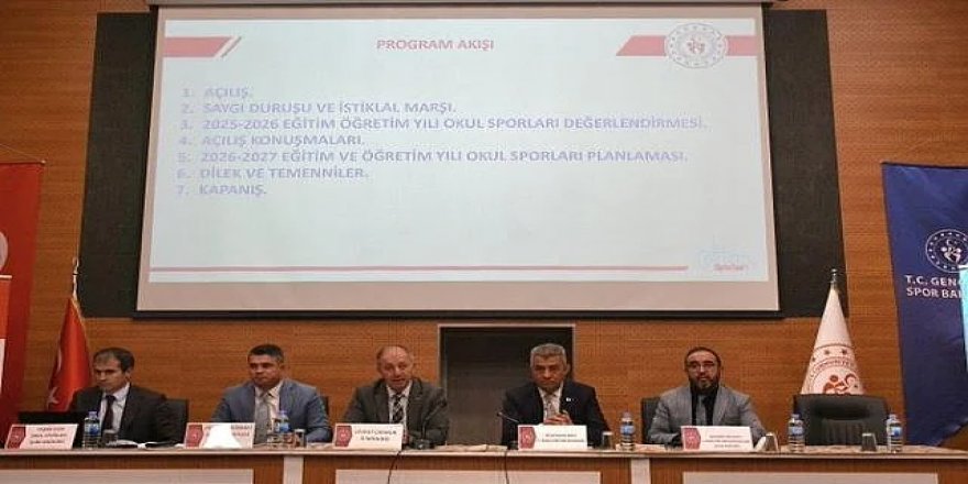 Erzurum'da okul sporları masaya yatırıldı