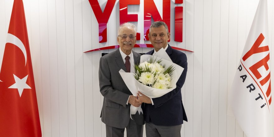 Eski Başbakan Yardımcısı Murat Karayalçın CHP'den istifa etti! Yeni adresi YENİ Parti oldu