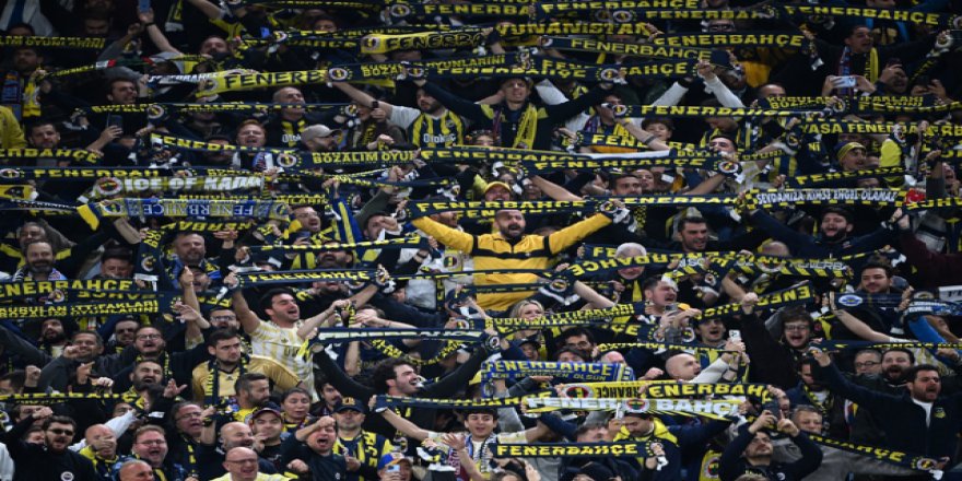 Fenerbahçe taraftarı delirdi: O olmasaydı rahat kazanırdık, artık bu takımdan gitsin