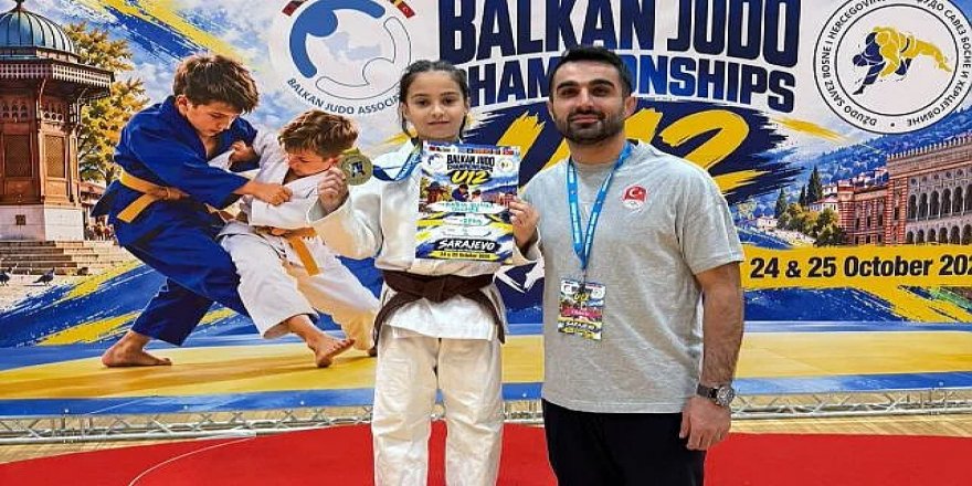 Erzurumlu Rabia Zümra Balkan şampiyonu oldu