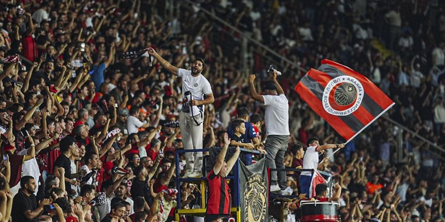 Büyük çöküş! Liderlik koltuğundan küme düşme hattına gerilediler