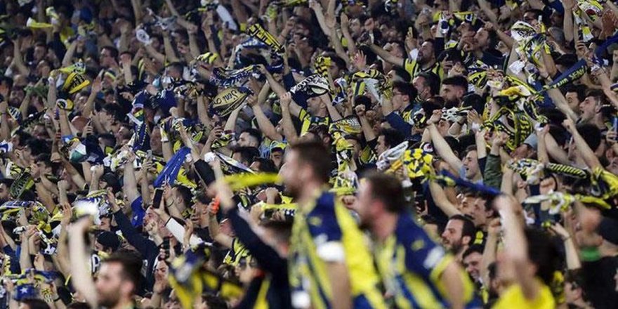 Fenerbahçe taraftarını illallah ettiren golcüye 2 talip birden