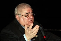 Mevlananın hümanisliğine çıldırıyor