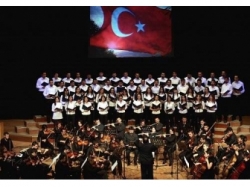 Erzurum'da orkestra ve koro konseri