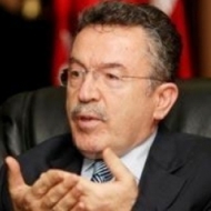 Aday Üniversiteyi seçecekmiş!..
