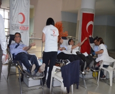 Erzurum Adliyesinde kan bağışı