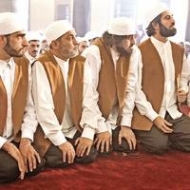 Mahsun tarikatcı oldu