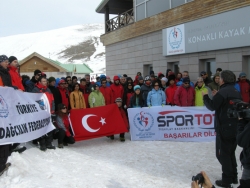 Dağcılık federasyonu kış gelişim eğitimi başladı