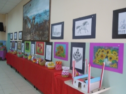 Karaçoban'da görsel sanatlar sergisi