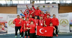 Türk güreşçiler Avrupa'da