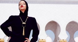 Rihanna'nın Filistin tweetine mahalle baskısı