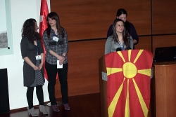 Kendi tanıtımlarını Türkçe yaptılar