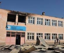 PKK Bulanık’ta 3 okulu yaktı