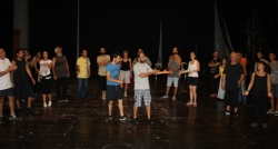 Adana Devlet Tiyatrosu provalara başladı