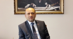 Hükümet yerli otomobilde inatçı