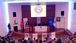 'Geleceğini Uyuşturma' semineri