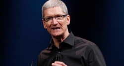 Apple’ın patronu servetini bağışlıyor