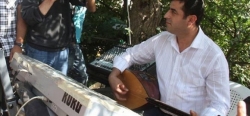 HDP'nin seçim şarkısını Demirtaş söyleyecek