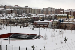 Erzurum'da Nisan ayında kar!