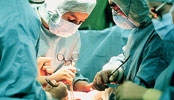Türk doktorlardan bir ilk