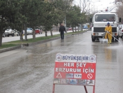 Erzurum'u temizliyorlar!...