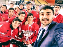 Buzda şampiyon Erzurum Gençlik!